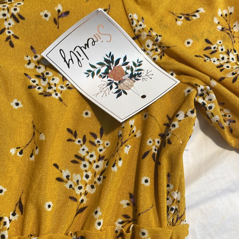 SirenLily yellow, floral dress. Tie at bust, modest puff sleeves, bottom ruffle. - Picture 3 of 11